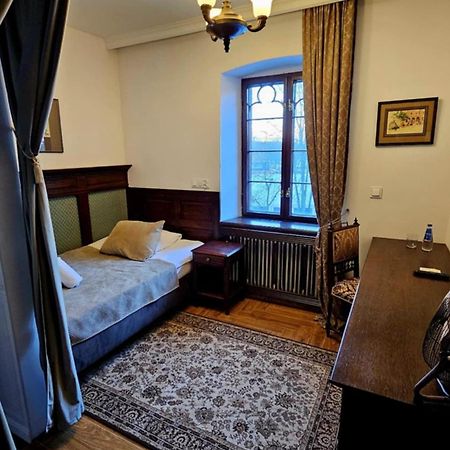 Bed and Breakfast Zamek Жуцево Экстерьер фото