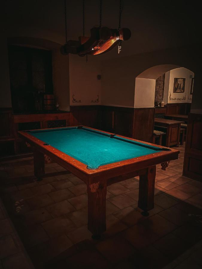 Bed and Breakfast Zamek Жуцево Экстерьер фото