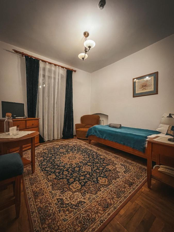 Bed and Breakfast Zamek Жуцево Экстерьер фото