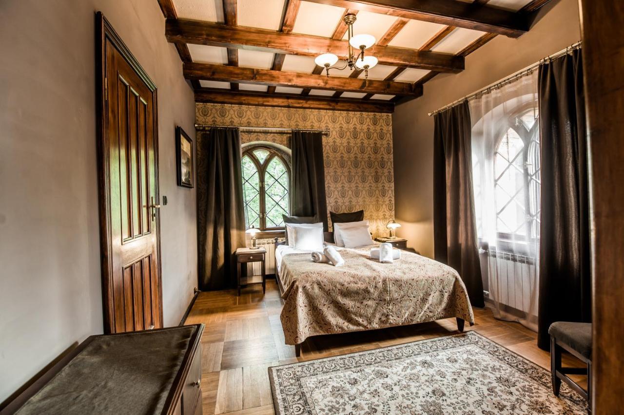 Bed and Breakfast Zamek Жуцево Экстерьер фото