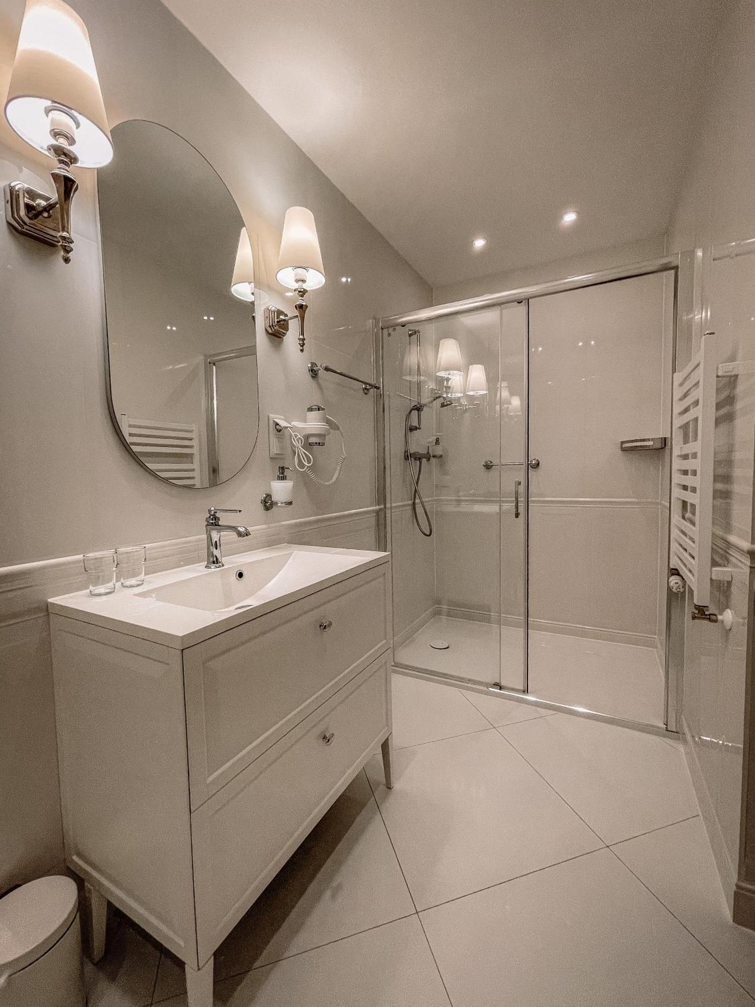 Bed and Breakfast Zamek Жуцево Номер фото